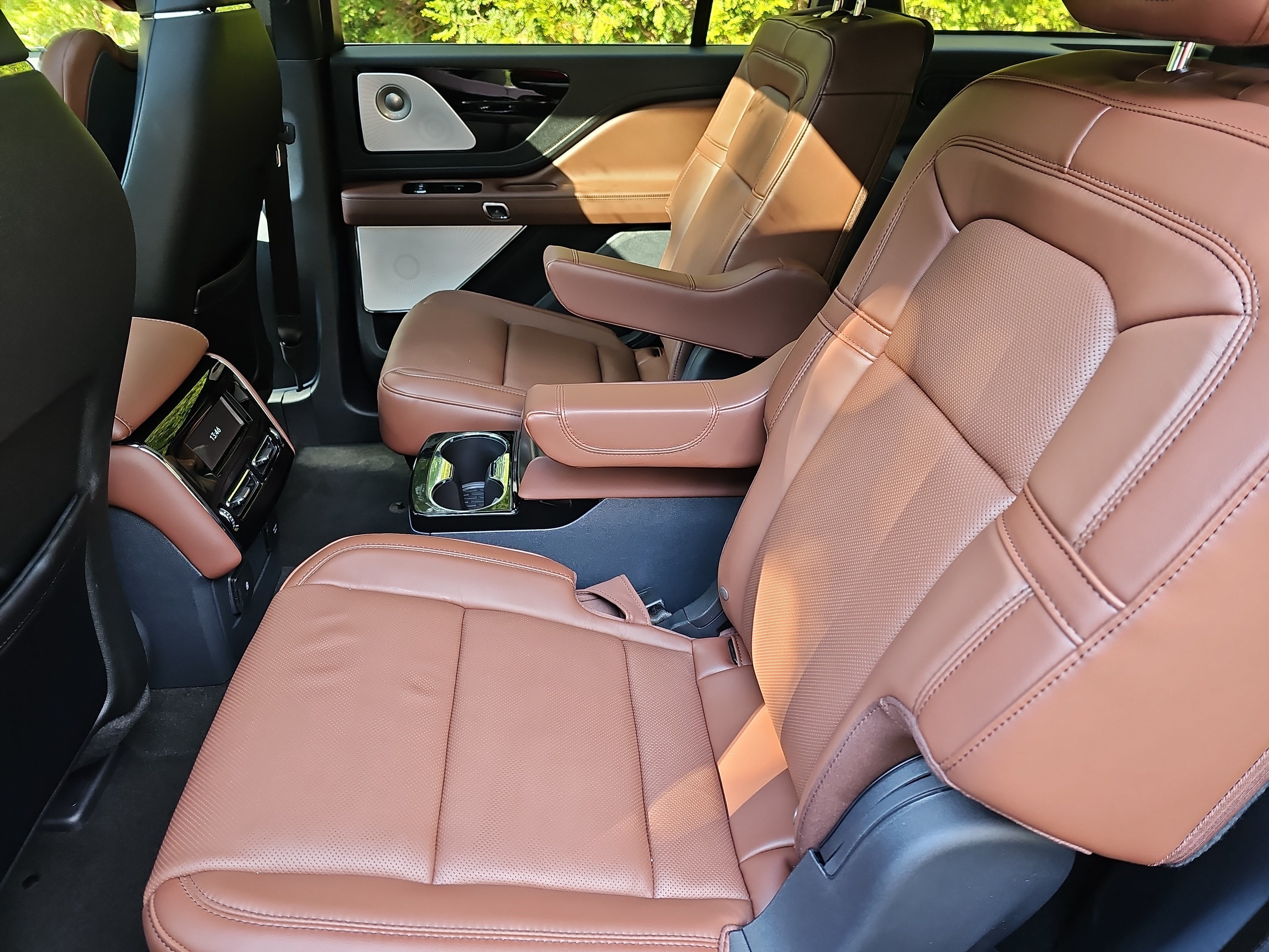 Used 2026 Lincoln Aviator Reserve AWD/4WD image 16
