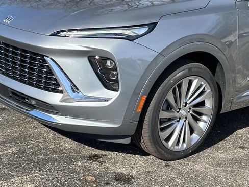 New 2026 Buick Envision Avenir AWD/4WD image 9