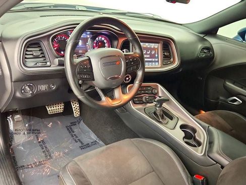 Used 2022 Dodge Challenger GT w/ Plus Package AWD/4WD image 12