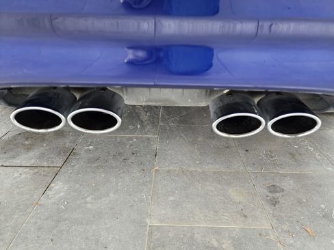 Used 2004 Chevrolet Corvette Convertible w/ Preferred Equipment Group image 26