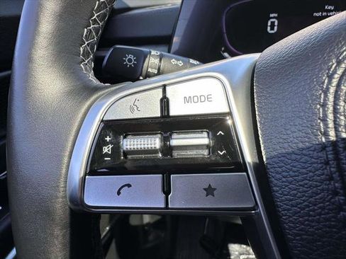 Used 2023 Kia Telluride EX w/ EX Captain's Chair Package image 32