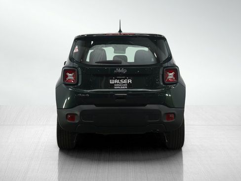 Used 2021 Jeep Renegade Sport image 4
