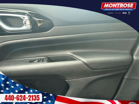 New 2026 Jeep Compass Limited image 12