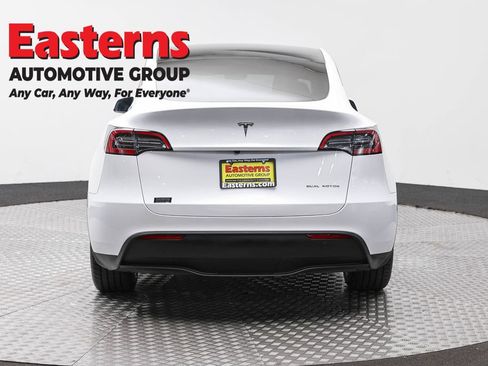 Used 2023 Tesla Model Y Long Range AWD/4WD image 6