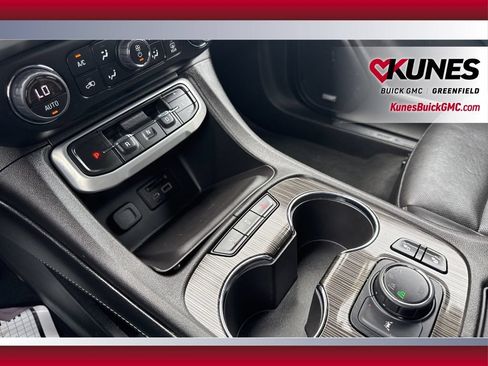 Used 2023 GMC Acadia SLT AWD/4WD image 27
