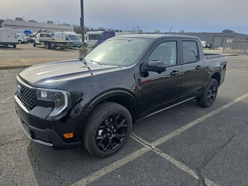 New 2026 Ford Maverick Lariat w/ Black Appearance Package AWD/4WD image 1