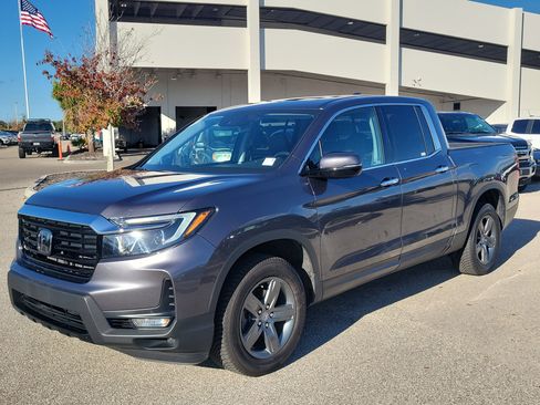 Used 2023 Honda Ridgeline RTL-E image 6