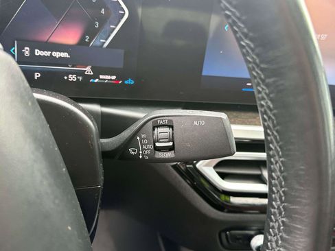 Used 2023 BMW 330i xDrive Sedan w/ Premium Package image 25