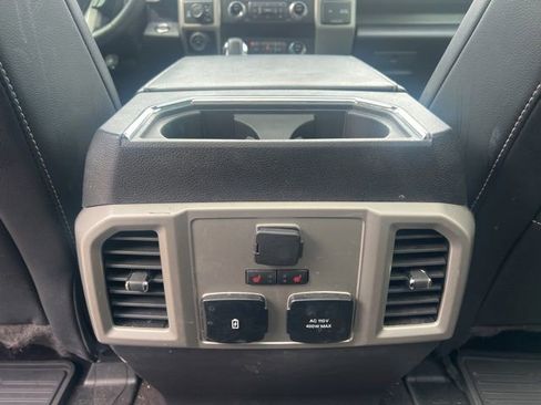 Used 2019 Ford F150 Lariat w/ Equipment Group 502A Luxury AWD/4WD image 17