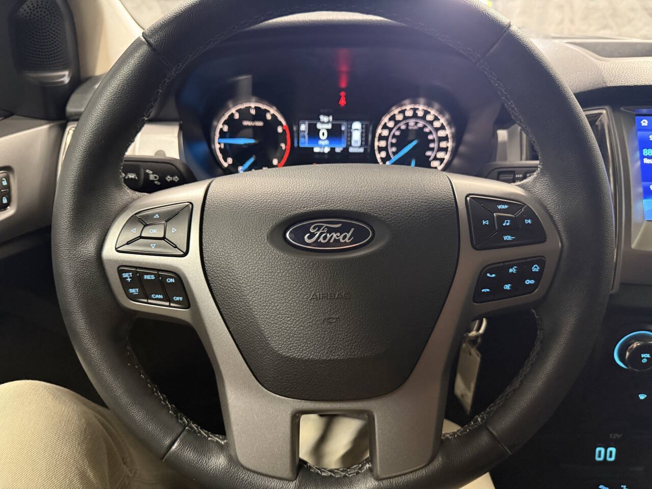 Used 2022 Ford Ranger XLT w/ Equipment Group 301A Mid AWD/4WD image 23