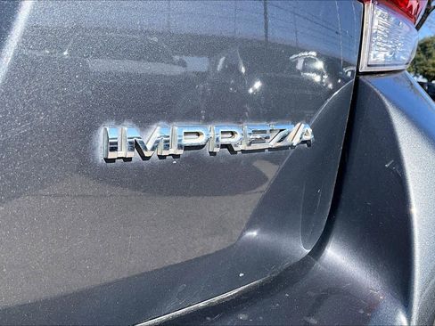 Used 2020 Subaru Impreza 2.0i image 9
