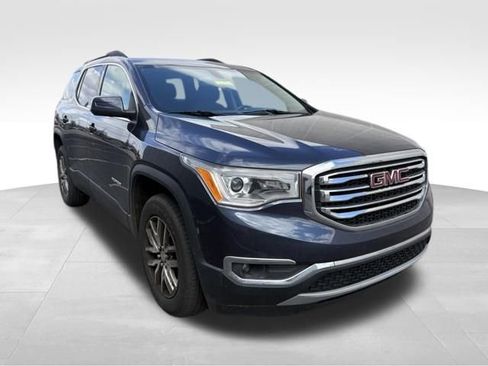 Used 2019 GMC Acadia SLE image 1