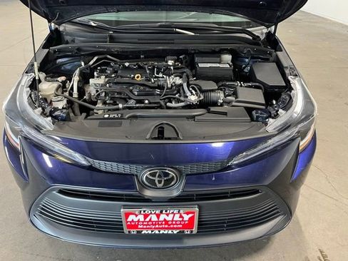 Used 2024 Toyota Corolla LE FWD image 9