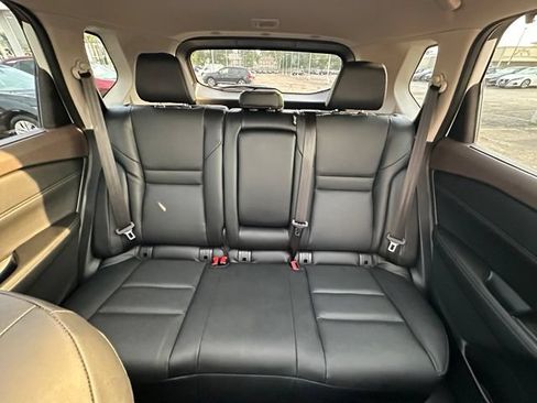 Used 2023 Nissan Rogue SV w/ SV Premium B Package AWD/4WD image 25