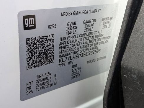 Used 2025 Chevrolet Trax LT w/ LT Convenience Package image 31