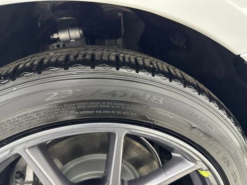 Used 2023 Tesla Model 3 Standard Range RWD image 75