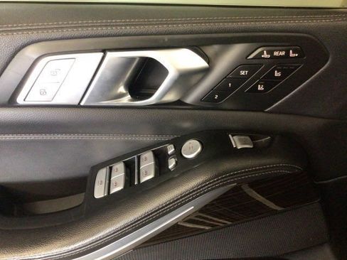 Used 2020 BMW X7 xDrive40i w/ Luxury Seating Package AWD/4WD image 8