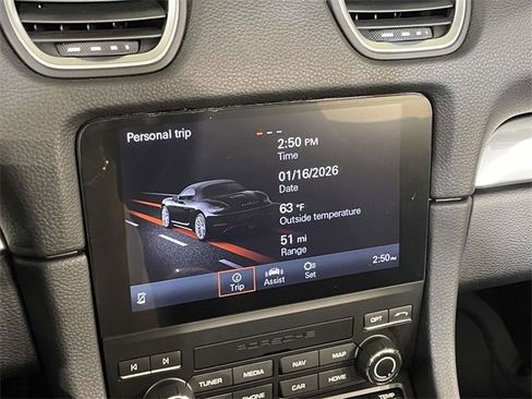 Certified 2025 Porsche 718 Boxster image 27