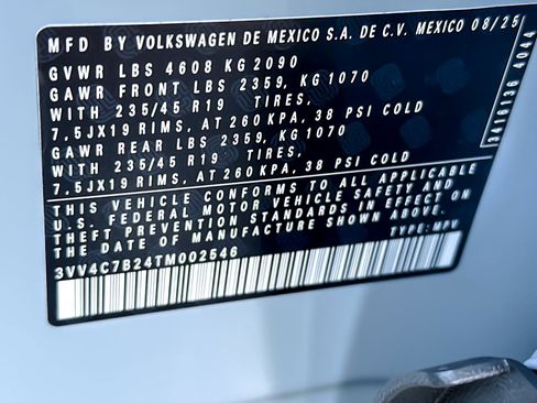 New 2026 Volkswagen Taos SEL image 27