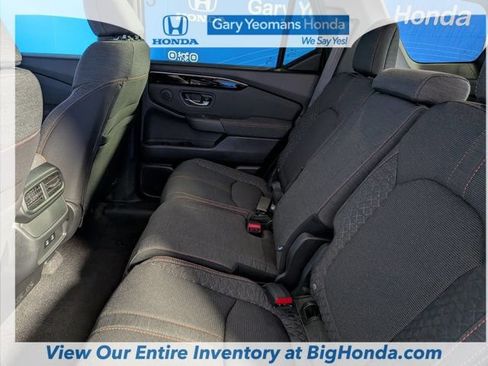 New 2026 Honda Pilot Sport image 18
