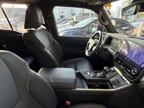 Used 2024 Lexus GX 550 AWD/4WD image 47