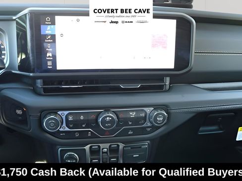 New 2026 Jeep Gladiator Sport image 23