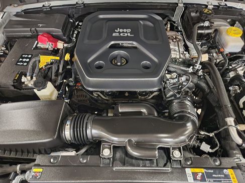 Used 2021 Jeep Wrangler Unlimited Sport S image 52