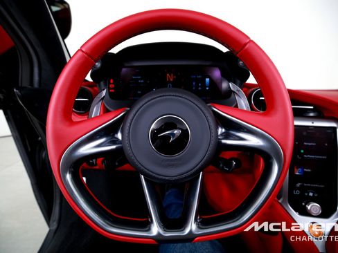 New 2026 McLaren 750S Spider RWD image 16