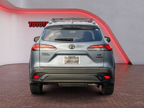 Used 2024 Toyota Corolla Cross AWD Hybrid w/ Convenience Package image 7