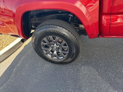 Certified 2023 Toyota Tacoma SR5 AWD/4WD image 21