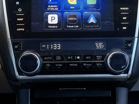 Used 2018 Subaru Outback 3.6R Limited image 32