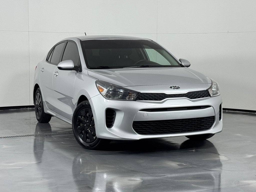 Used 2019 Kia Rio S FWD image 2