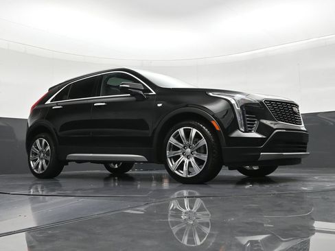 Certified 2023 Cadillac XT4 Premium Luxury w/ Driver Assist Package FWD image 27