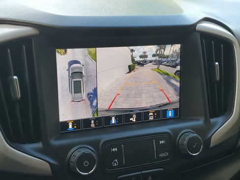 Used 2022 GMC Terrain Denali w/ Black Diamond Edition image 29