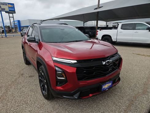 Used 2026 Chevrolet Equinox RS w/ Convenience Package III FWD image 2