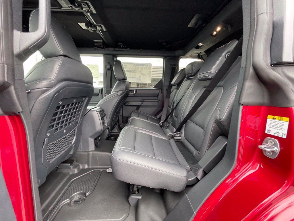New 2025 Ford Bronco Badlands AWD/4WD image 19