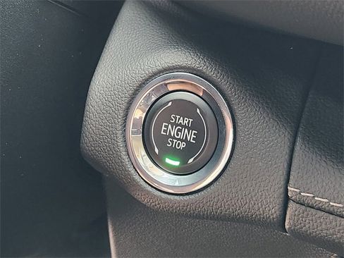 Used 2023 Buick Envision Preferred image 20