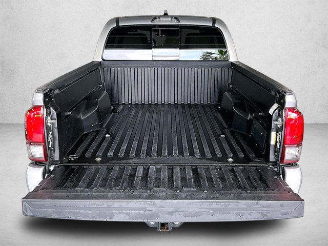 Used 2022 Toyota Tacoma SR5 w/ Technology Package RWD image 30