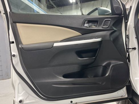 Used 2016 Honda CR-V Touring image 9