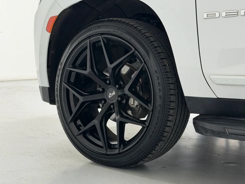 Used 2021 GMC Yukon Denali RWD image 50