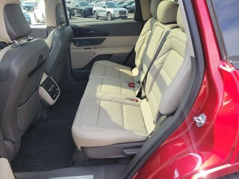 Used 2024 Lincoln Nautilus Reserve w/ Equipment Group 202A AWD/4WD image 22