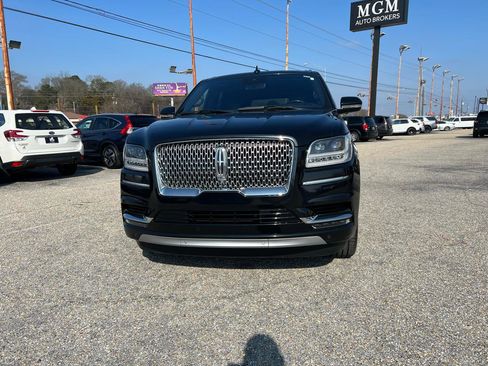 Used 2020 Lincoln Navigator Reserve w/ Luxury Package image 6