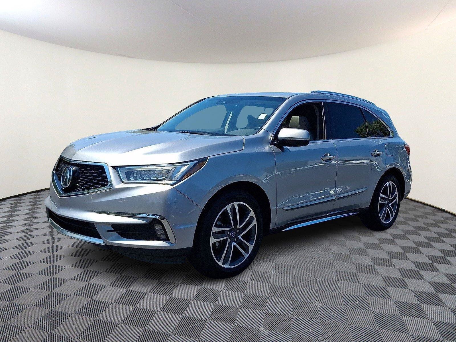 Used 2018 Acura MDX w/ Advance & Entertainment Pkg AWD/4WD image 3