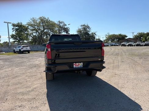 New 2026 Chevrolet Silverado 1500 Custom RWD image 10