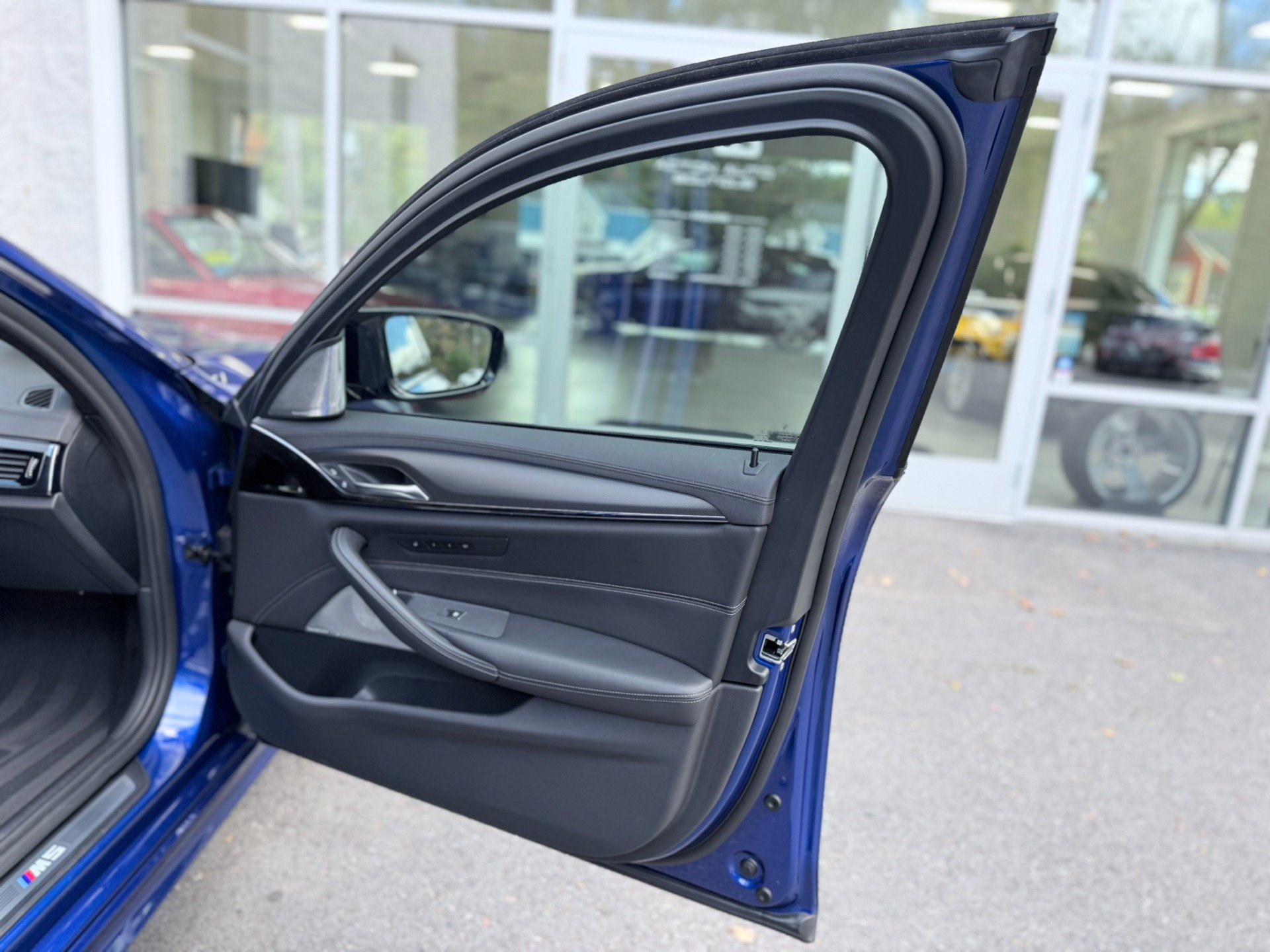 Used 2020 BMW M5 w/ Executive Package AWD/4WD image 56