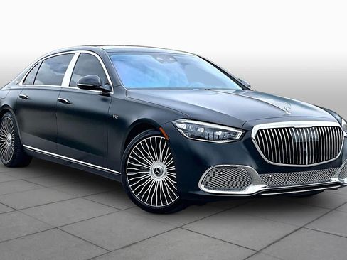 Used 2024 Mercedes-Benz Maybach S 680 4MATIC image 2
