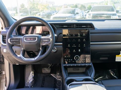 New 2026 GMC Terrain Elevation w/ Elevation Premium Package AWD/4WD image 15