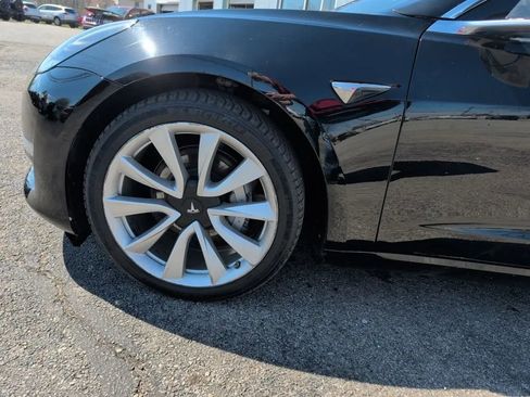 Used 2019 Tesla Model 3 Long Range image 9