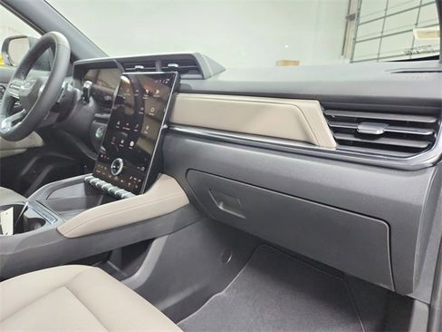 New 2026 GMC Terrain Elevation w/ Elevation Premium Package image 42