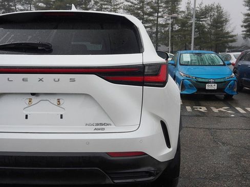 Used 2024 Lexus NX 350h AWD image 18